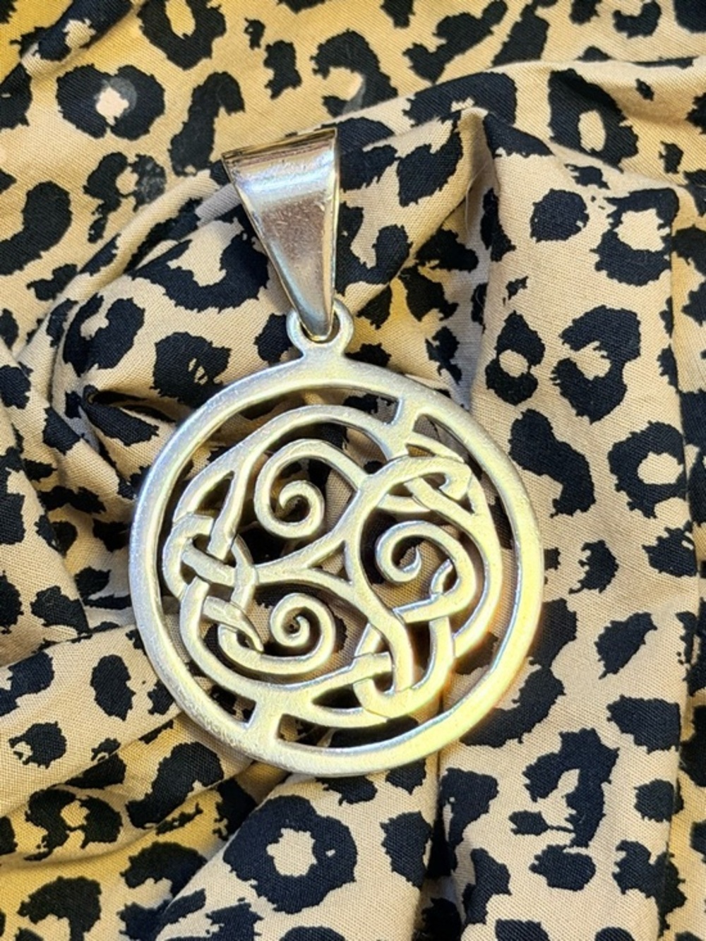 Silpada Sterling Silver Celtic Design Pendant